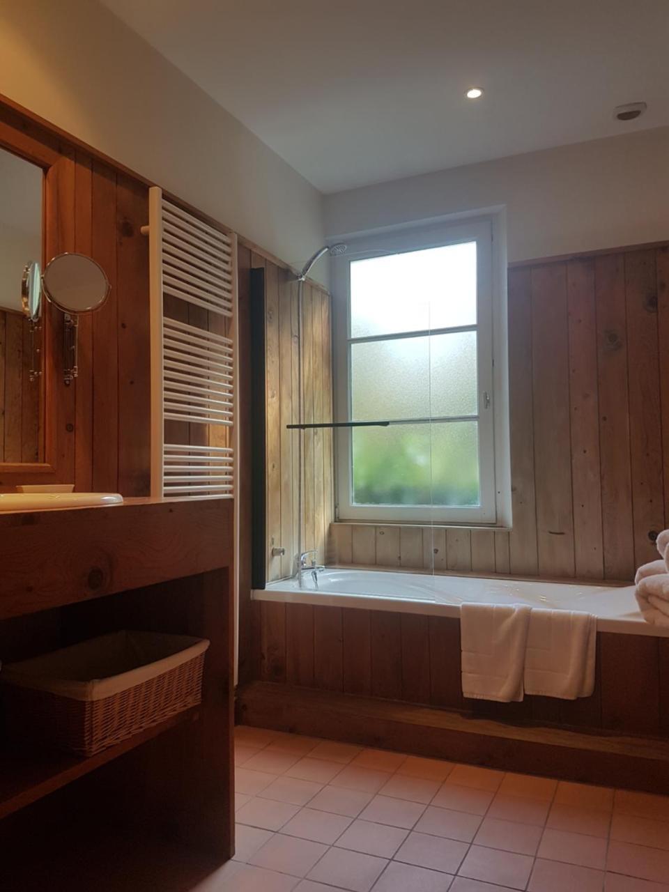 Les Mazeraies maison d'hôtes avec spa Savonnières Exterior foto