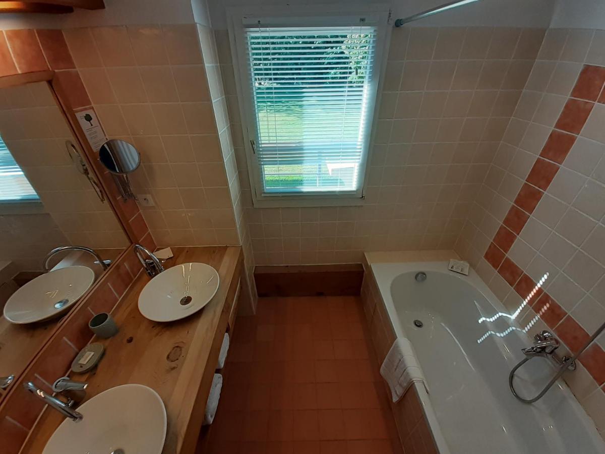 Les Mazeraies maison d'hôtes avec spa Savonnières Exterior foto